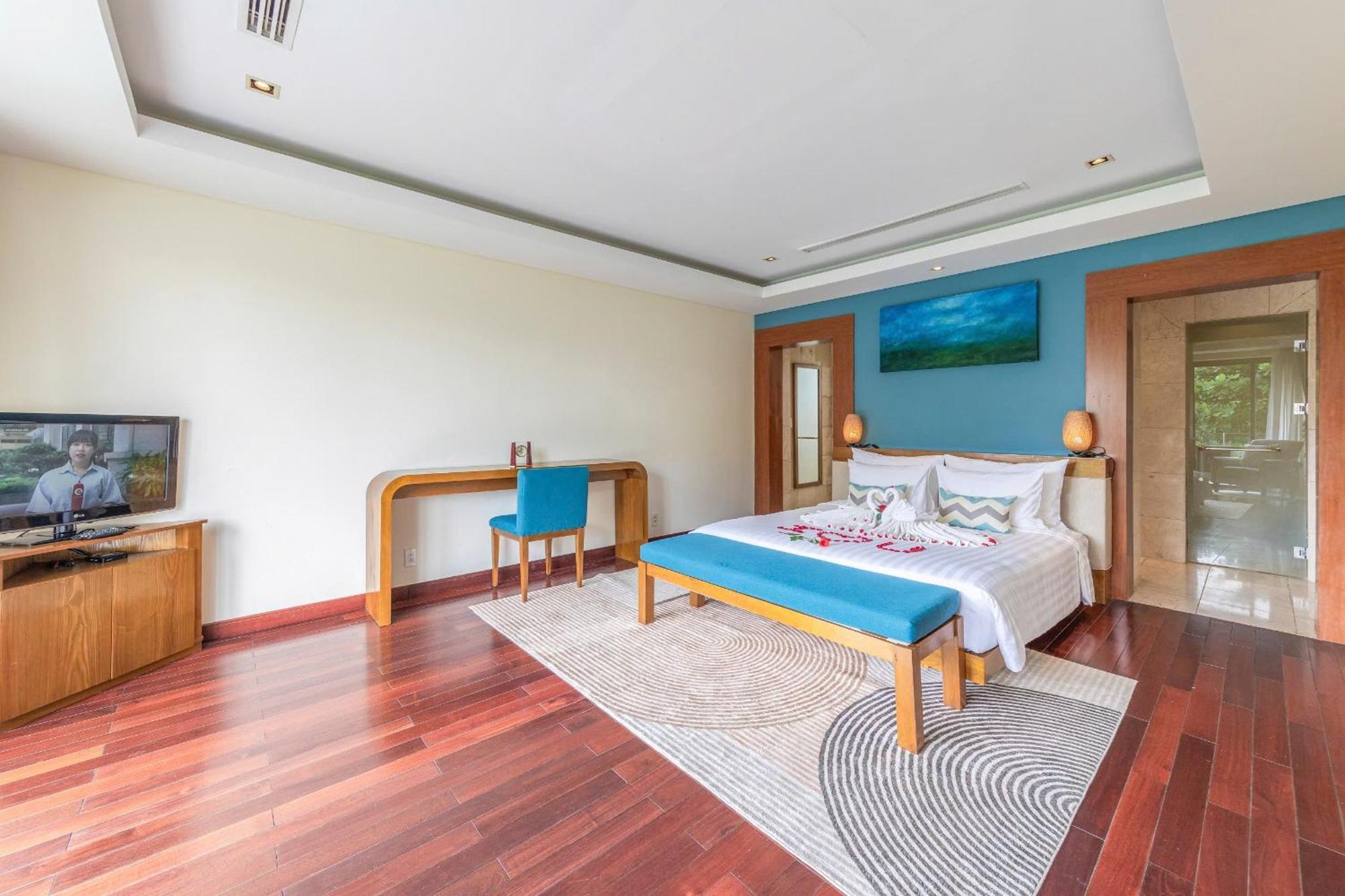 Idc White House Da Nang Villa Exterior photo